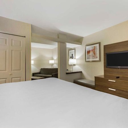 Best Western Plus Nashville Airport Hotel - Bna Екстер'єр фото