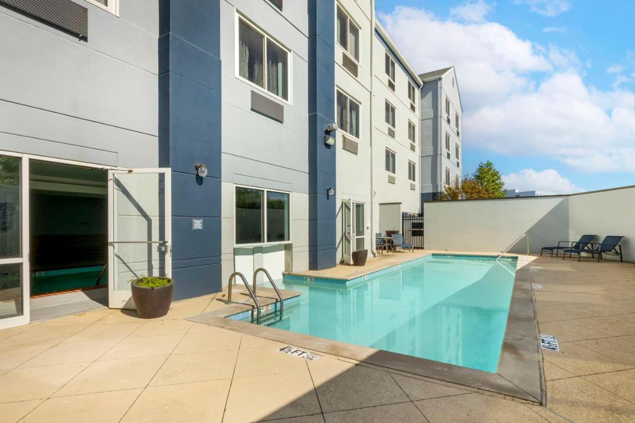 Best Western Plus Nashville Airport Hotel - Bna Екстер'єр фото